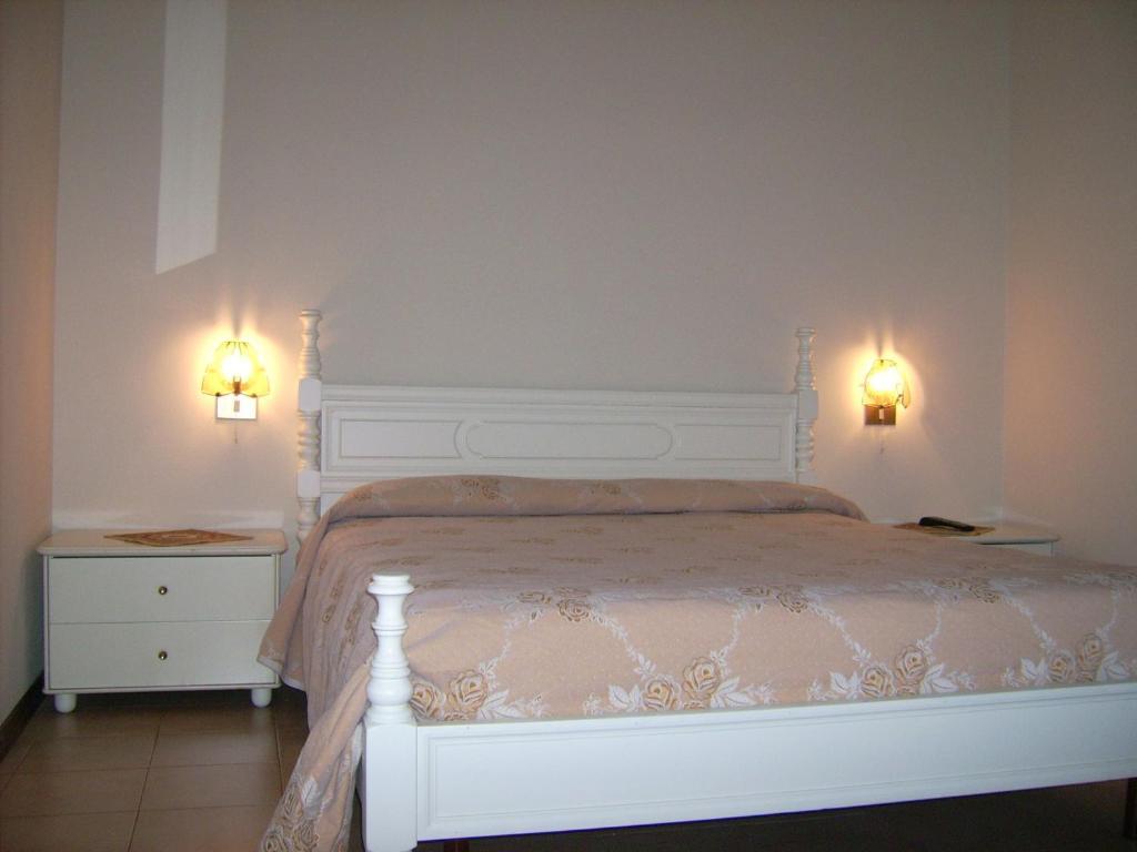 Hotel Cubamia Romano D'Ezzelino Екстер'єр фото